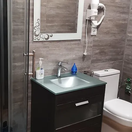 La Estacion 2* Sarria