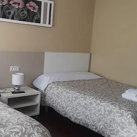 La Estacion Gæstehus Sarria