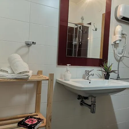 La Estacion Gæstehus 2*