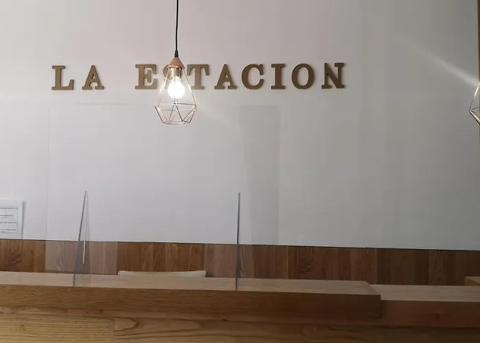 Konukevi La Estacion 2*